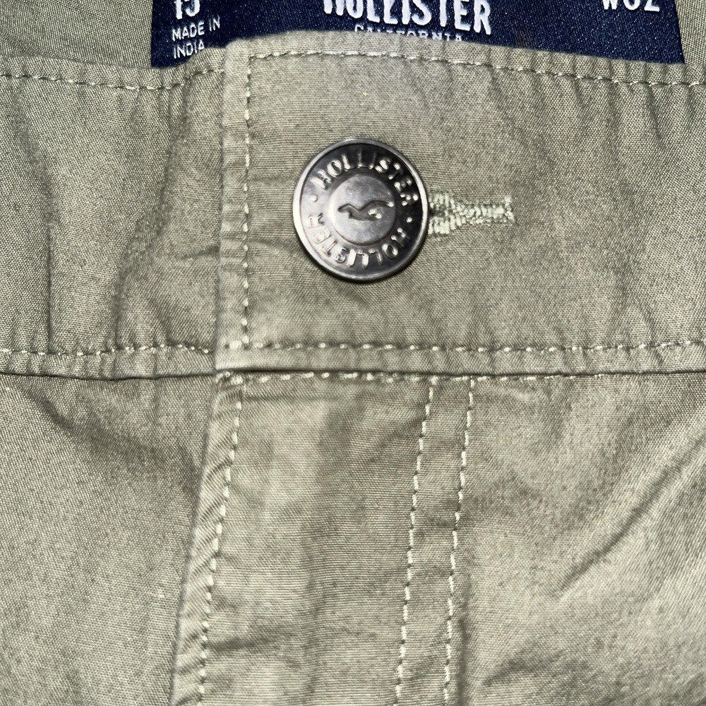 HOLLISTER Shorts Low-rise Muted Green 100 % Cotton Shorts Juniors Size 15 w32 - Picture 6 of 14